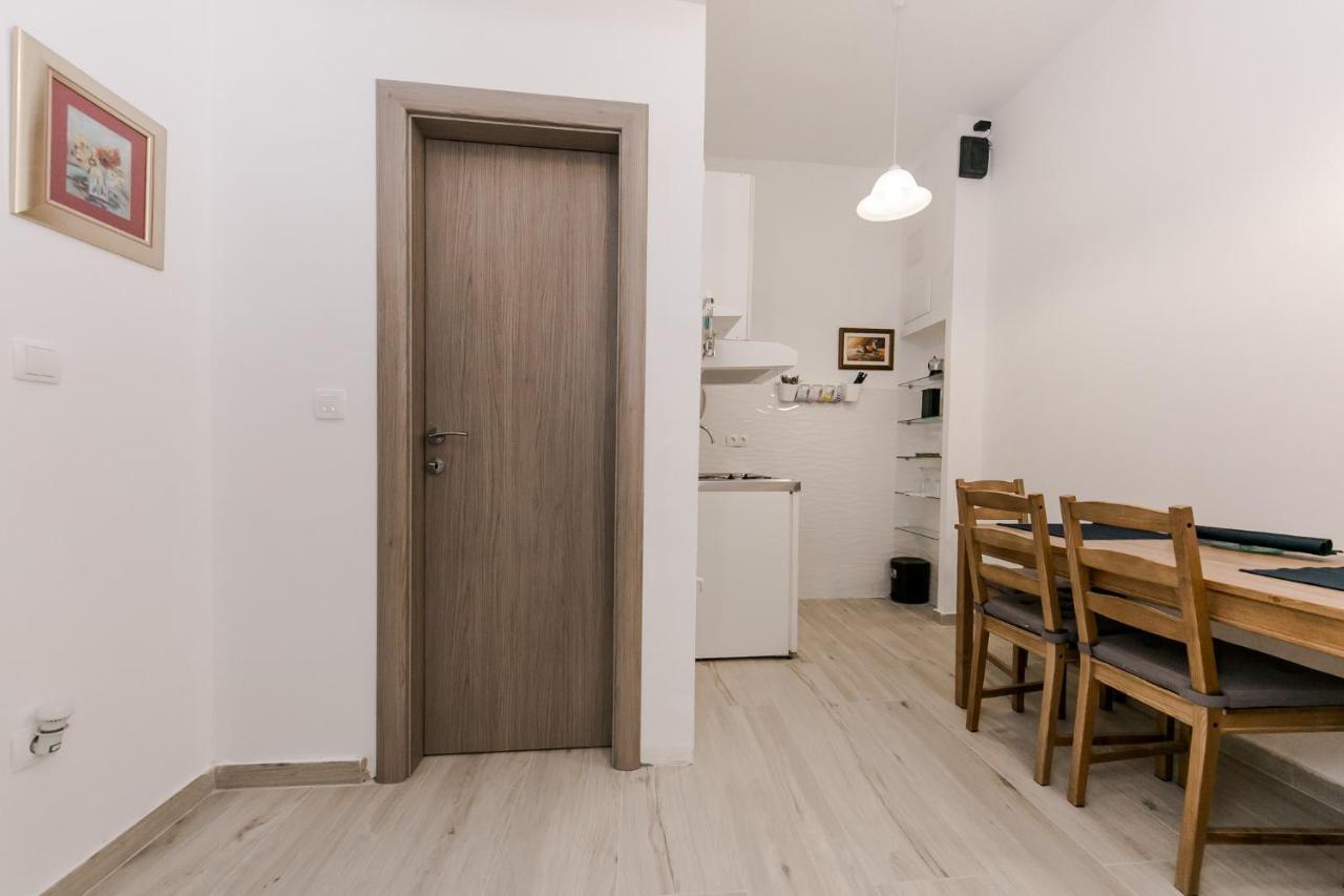 Appartement Palomia D à Split Extérieur photo